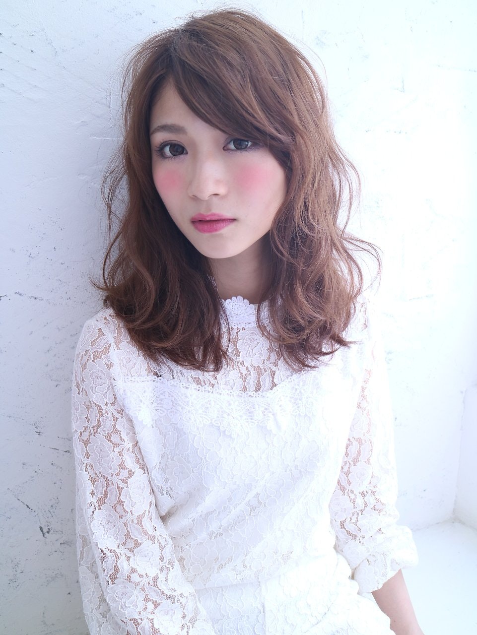 ぺたんこで困った髪質 ボリュームをだすならやっぱりパーマのヘアスタイルで決まり ホットペッパービューティーマガジン ぺたんこで困った髪質 ボリュームをだすならやっぱりパーマのヘアスタイルで決まり ホットペッパービューティーマガジン