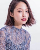 レトロモードなスタイルで惹き付ける♡個性的なミディアムへアをチェック