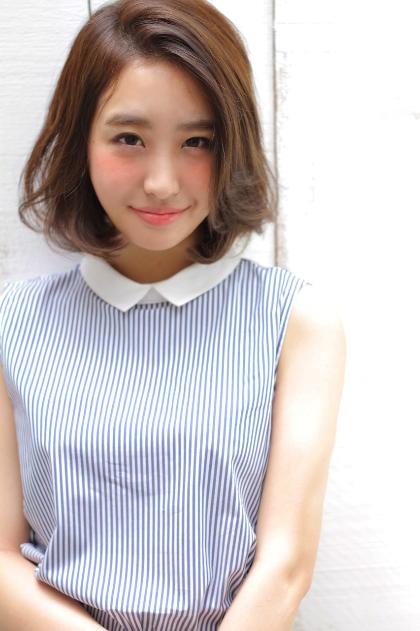 《できる女感UP♡》大人っぽい髪型を目指すなら、前髪なしがおすすめ♡のサムネイル画像