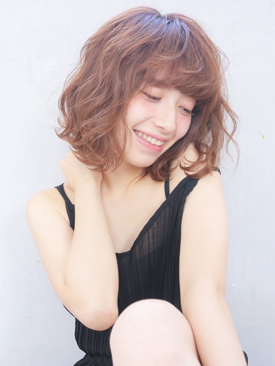 セクシーな髪色にドキドキしちゃう♡大人の色気を醸し出すヘアカラー集のサムネイル画像