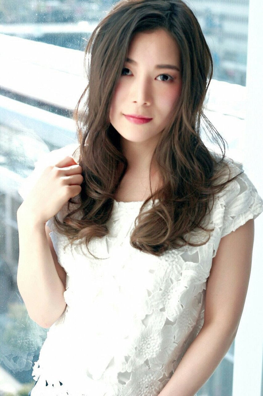 透明感を手にいれたいなら、ヘアカラーで。おすすめのヘアカラーを紹介します！｜ホットペッパービューティーマガジン