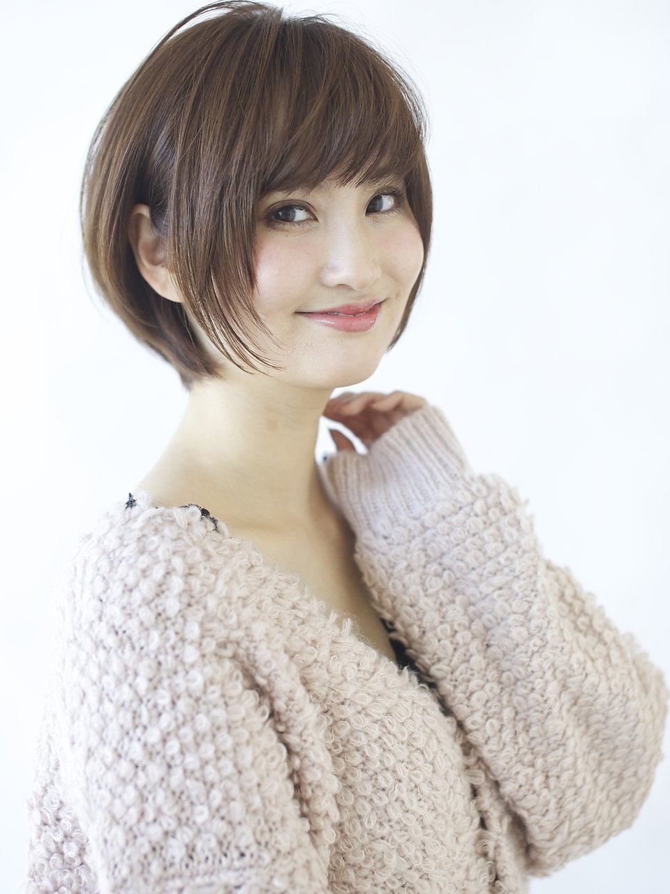 作り込まないのが今っぽい ナチュラルなショートのヘアスタイル集 ホットペッパービューティーマガジン