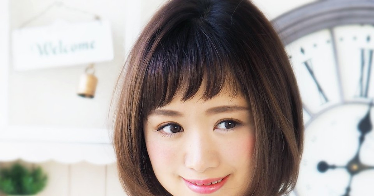芸能人も取り入れてる 眉上バングは大人女子におすすめのヘアスタイル ホットペッパービューティーマガジン 芸能人も取り入れてる 眉上バングは大人女子におすすめのヘアスタイル ホットペッパービューティーマガジン