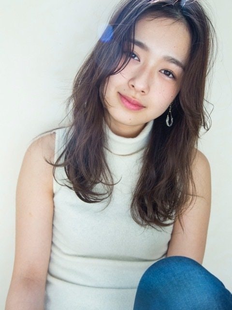 ヘアチェンジにピッタリな季節【春】♡ゆるふわパーマにイメチェンしましょ！のサムネイル画像