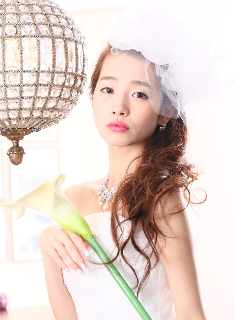 結婚式のヘアメイク大特集！【ドレス・着物別】花嫁さんと参列者のためのヘアセット30選