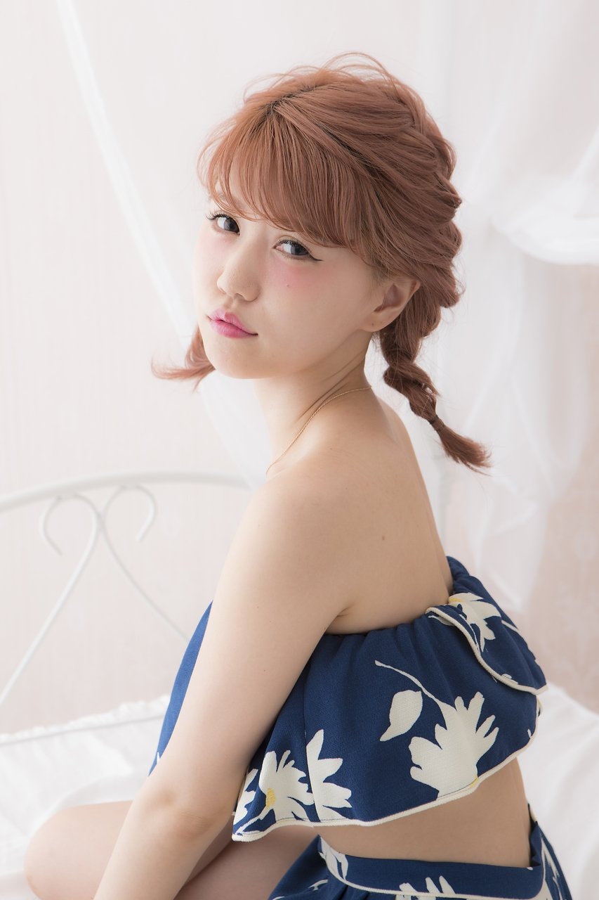 個性的なヘアアレンジで、周りに差をつけよう！ショートからロングまでおすすめのヘアアレンジ集のサムネイル画像