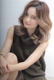 グラデーションカラーで海外セレブ風に！おしゃれなヘアスタイル集