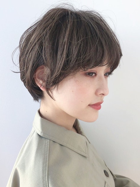 ショートヘアを清楚にアップデート 大人女性の上品さが伝わるおすすめスタイルって ホットペッパービューティーマガジン