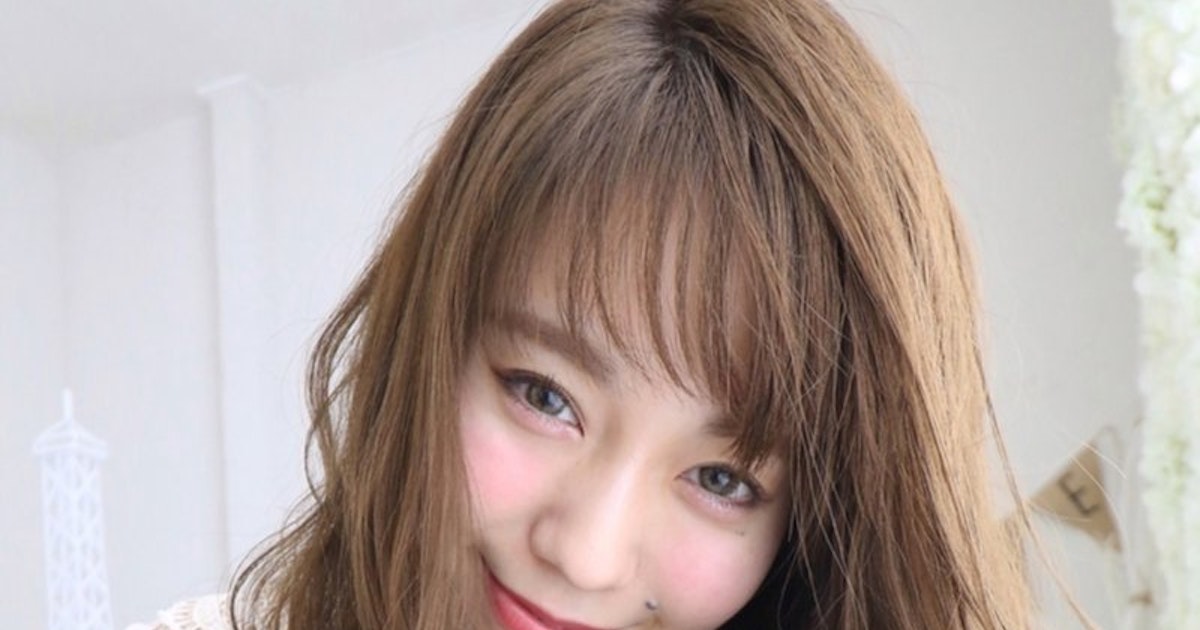 ストレートからパーマまでロングヘアカタログ決定版 長さは変えずにイメチェンしてみよう ホットペッパービューティーマガジン ストレートからパーマまでロングヘアカタログ決定版 長さは変えずにイメチェンしてみよう ホットペッパービューティーマガジン