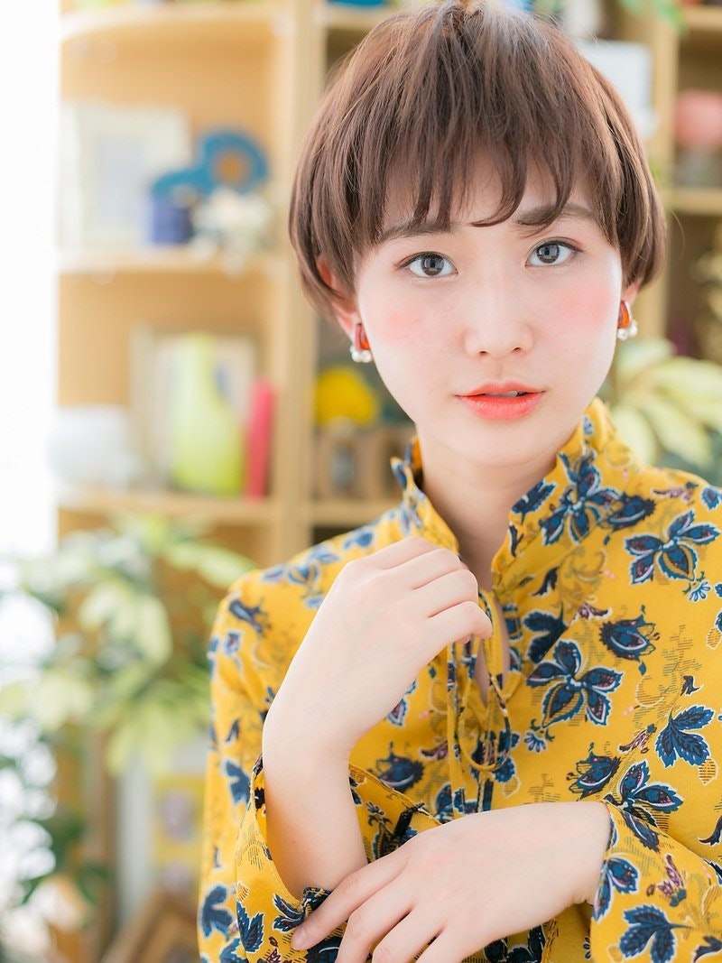2018年秋はマッシュルームヘアに挑戦してみよう！コーデに馴染むイマドキマッシュスタイルのサムネイル画像