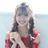 大人仕様の三つ編みを試してみない?おさげからポイント使いまで、意外に使えるヘアアレンジ特集