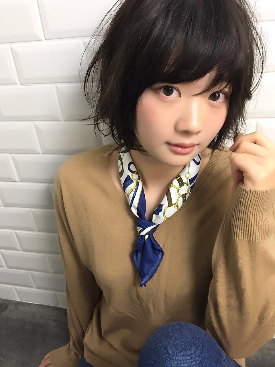 「黒髪×ハイライト」なら重くならない！暗めでもおしゃれにキマる旬のヘアスタイル集のサムネイル画像