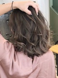 伸ばしかけの髪をおしゃれに乗り切るには！？おすすめの髪型＆アレンジの3つの秘策