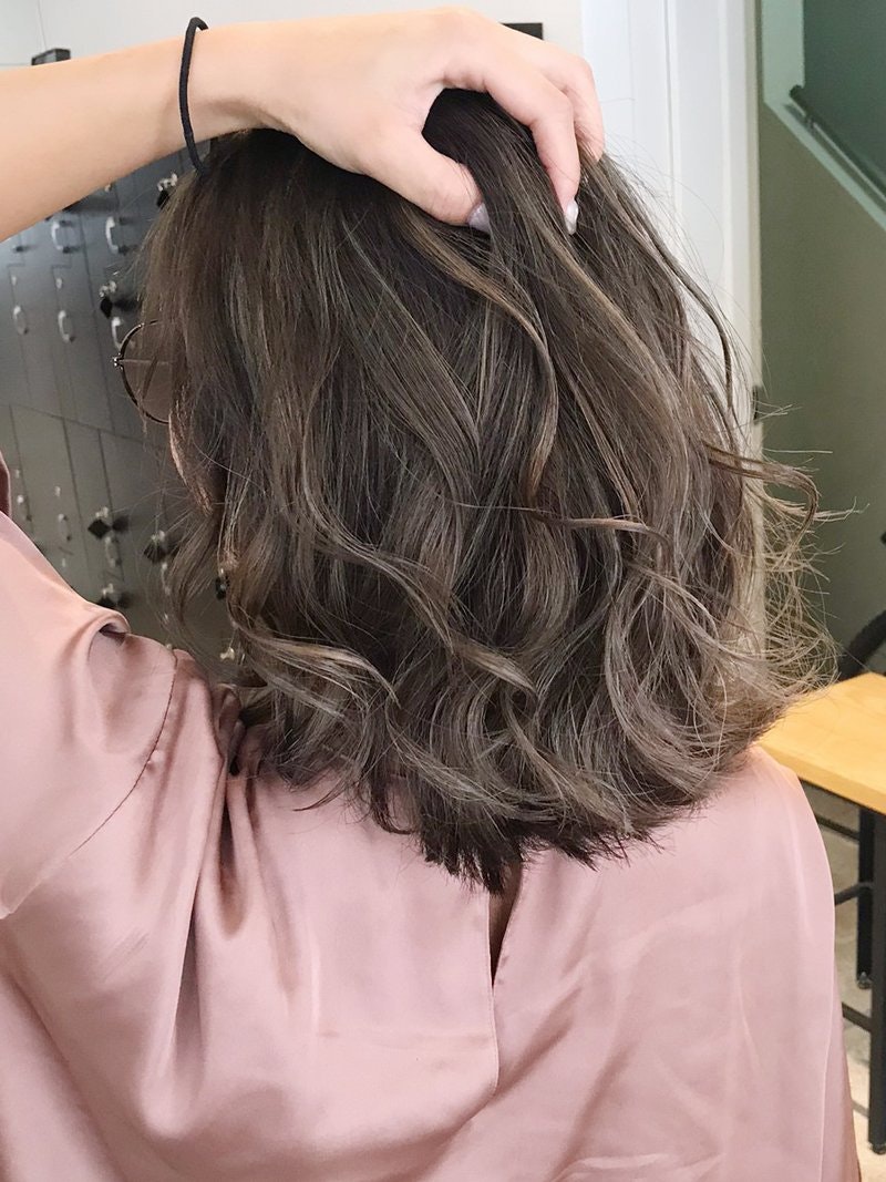 伸ばしかけの髪をおしゃれに乗り切るには おすすめの髪型 アレンジの3つの秘策 ホットペッパービューティーマガジン 伸ばしかけの髪をおしゃれに乗り切るには おすすめの髪型 アレンジの3つの秘策 ホットペッパービューティーマガジン