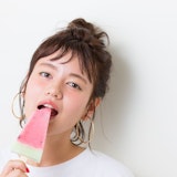 ポワン!クルン!軽快カワイイ♡ミディアムヘアのおだんごアレンジ