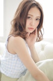 ウィービングカラーを試してみない？ダメージ少なめで立体シルエットが手に入るヘアスタイル集