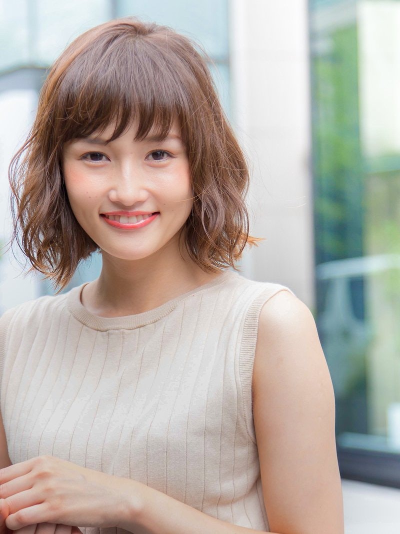 水パーマ で やわらか ツヤカールを楽しもう ゆるふわヘアスタイルにトライしてみない ホットペッパービューティーマガジン 水パーマ で やわらか ツヤカールを楽しもう ゆるふわヘアスタイルにトライしてみない ホットペッパービューティーマガジン