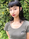 【黒髪×パッツン前髪】でナチュラルもカジュアルもお任せ！お洒落を楽しむヘアスタイル特集♪