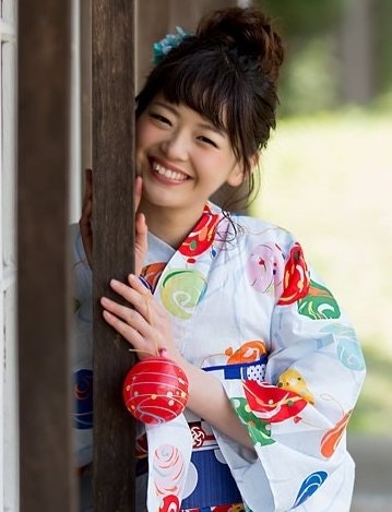 浴衣に合わせたいヘアアレンジ ロングだからこそ決まるほどよく あでやか な髪型特集 ホットペッパービューティーマガジン