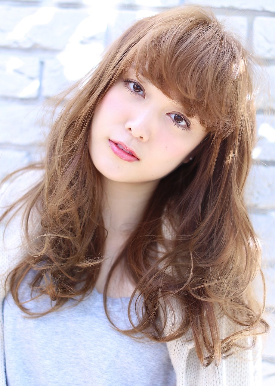 前髪のスタイリングが簡単に ストレートヘアのお悩みを解消する前髪パーマのすすめ ホットペッパービューティーマガジン