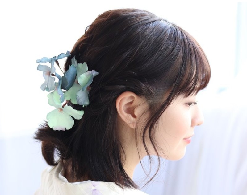 ボブさん向け 着物の髪型どうする ダウンからアップまでヘアアレンジ大特集 ホットペッパービューティーマガジン ボブさん向け 着物の髪型どうする ダウンからアップまでヘアアレンジ大特集 ホットペッパービューティーマガジン