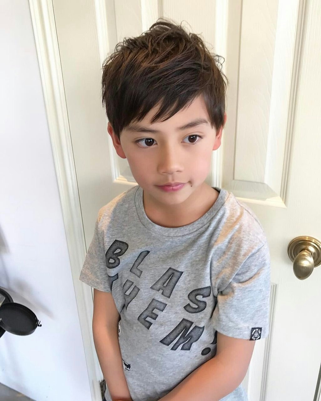 男の子向け 子供もおしゃれにカット 大人顔負けのヘアスタイル大集合 ホットペッパービューティーマガジン 男の子向け 子供もおしゃれにカット 大人顔負けのヘアスタイル大集合 ホットペッパービューティーマガジン