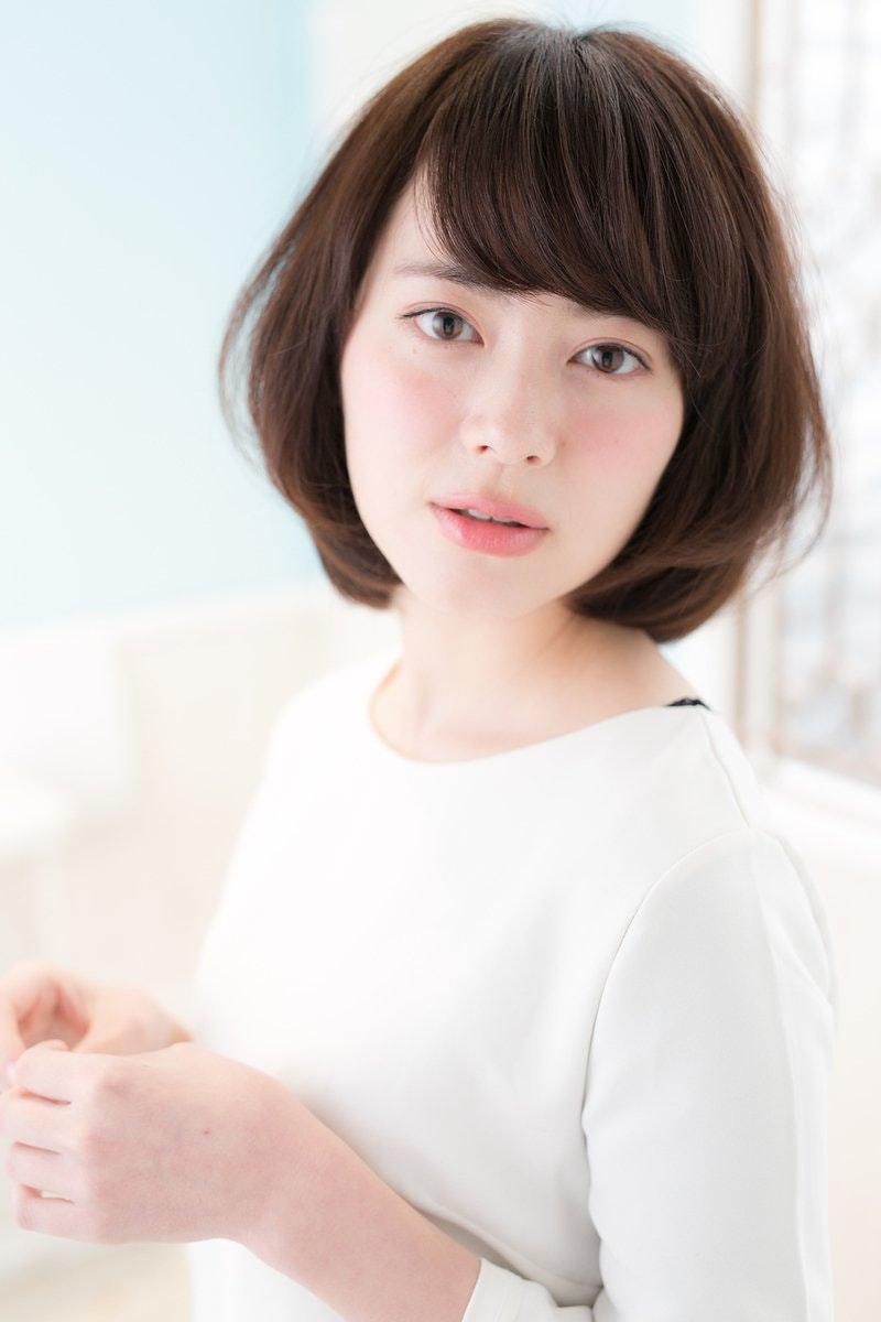 40代はキレイめショートボブで魅力的に♡前髪のデザイン別に楽しむおすすめヘアスタイル！｜ホットペッパービューティーマガジン