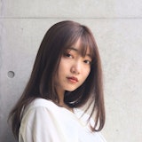 枝毛ができる原因とは?美髪キープのための、正しい予防&処理法