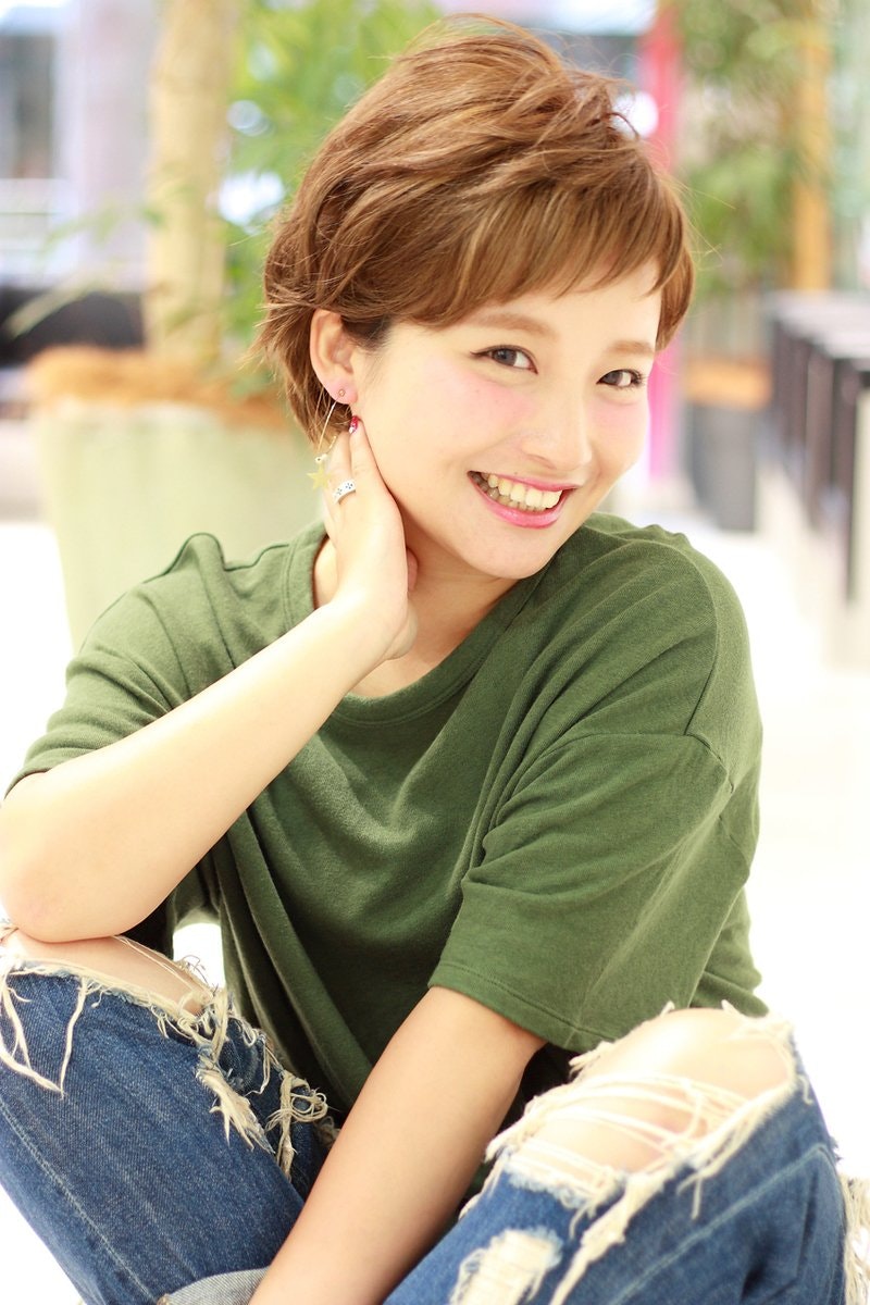 レザーカット で無造作ヘアをゲットしよう メリットやデメリット おすすめのヘアスタイル集も ホットペッパービューティーマガジン