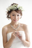 お花をたくさん使った花嫁ヘア♡ナチュラル＆女性らしさがあふれるまとめ髪スタイル集