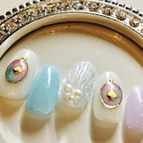 人魚の鱗ネイルが可愛すぎる♡SNS映えする今旬デザインをチェック