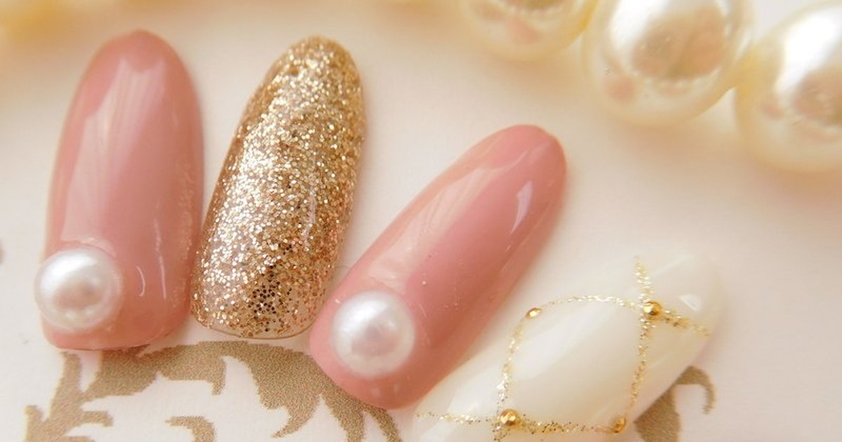 キルティングネイル で指先美人に 4種類のカラー別に楽しむおすすめデザイン特集 ホットペッパービューティーマガジン キルティングネイル で指先美人に 4種類のカラー別に楽しむおすすめデザイン特集 ホットペッパービューティーマガジン