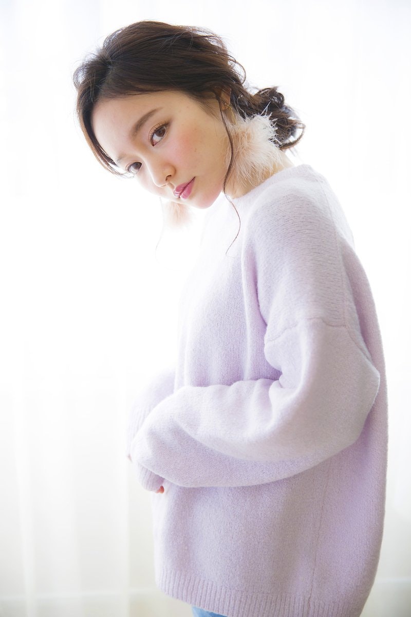 ノットヘアー で手軽に可愛く変身しちゃおう シンプルなのにこなれ感たっぷりの簡単ヘアアレンジ ホットペッパービューティーマガジン