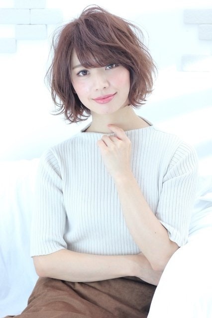 この冬くるカラーはコレ♡抜け感たっぷりなピンクアッシュ&オリーブアッシュをチェックのサムネイル画像