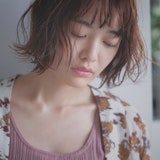 《セミウェットorウェット》スタイリングで断然変わる!“お洒落ウェット”な質感ヘア