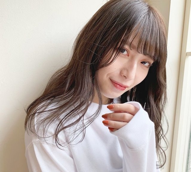 面長さん向け 似合う前髪の選び方 お顔立ちを生かせるヘアスタイル集 ホットペッパービューティーマガジン 面長さん向け 似合う前髪の選び方 お顔立ちを生かせるヘアスタイル集 ホットペッパービューティーマガジン