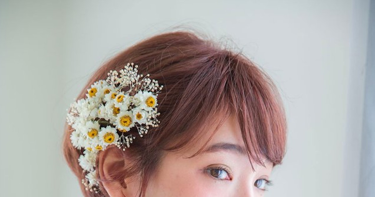 結婚式の華やかなショートヘアアレンジ 真似したくなるおしゃれアレンジ選 ホットペッパービューティーマガジン 結婚式の華やかなショートヘアアレンジ 真似したくなるおしゃれアレンジ選 ホットペッパービューティーマガジン