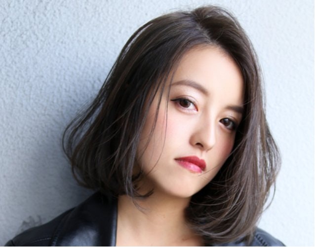 《ブルベ冬さん必見》ベストな髪色合わせ!自分の魅力をもっと引き出そうのサムネイル画像