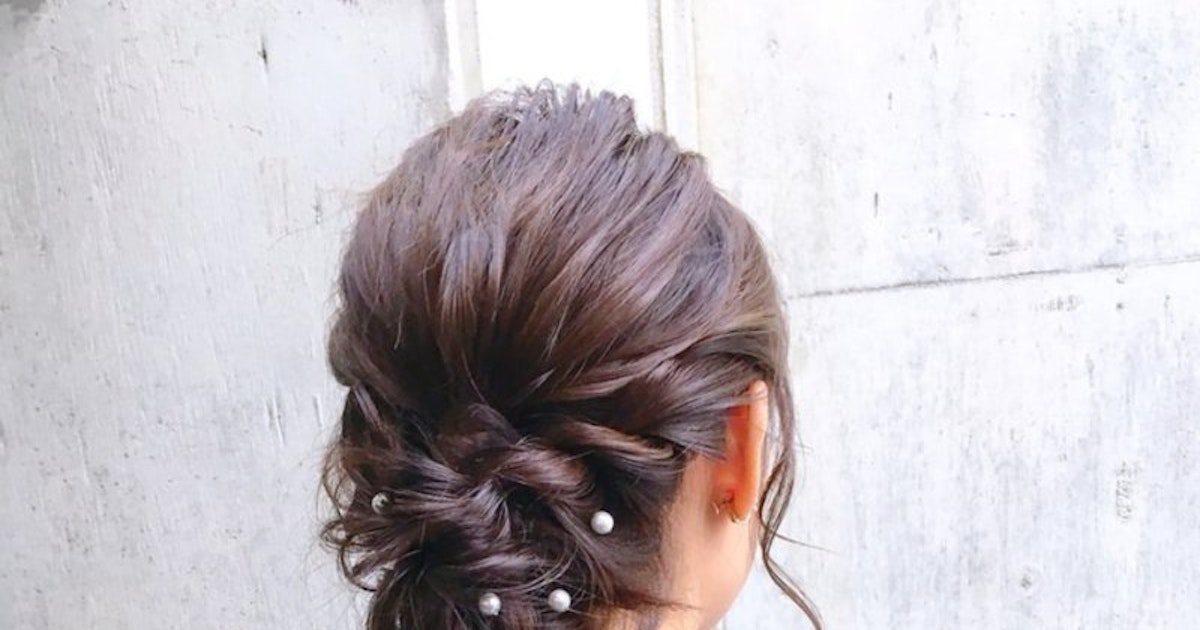 結婚式のお呼ばれ髪型カタログ スタイリストが簡単セルフヘアアレンジを伝授します ホットペッパービューティーマガジン 結婚式のお呼ばれ髪型カタログ スタイリストが簡単セルフヘアアレンジを伝授します ホットペッパービューティーマガジン