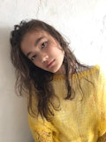 “アッシュグレー”で叶える上品スケルトンカラーで美人度アップ