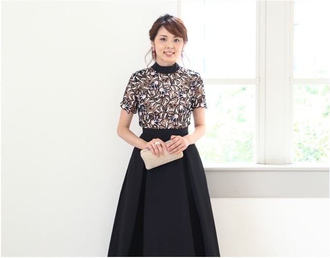 30代からの同窓会 どんな服装で行く 外さず さりげない主張のドレス が大人女子流 ホットペッパービューティーマガジン 30代からの同窓会 どんな服装で行く 外さず さりげない主張のドレス が大人女子流 ホットペッパービューティーマガジン