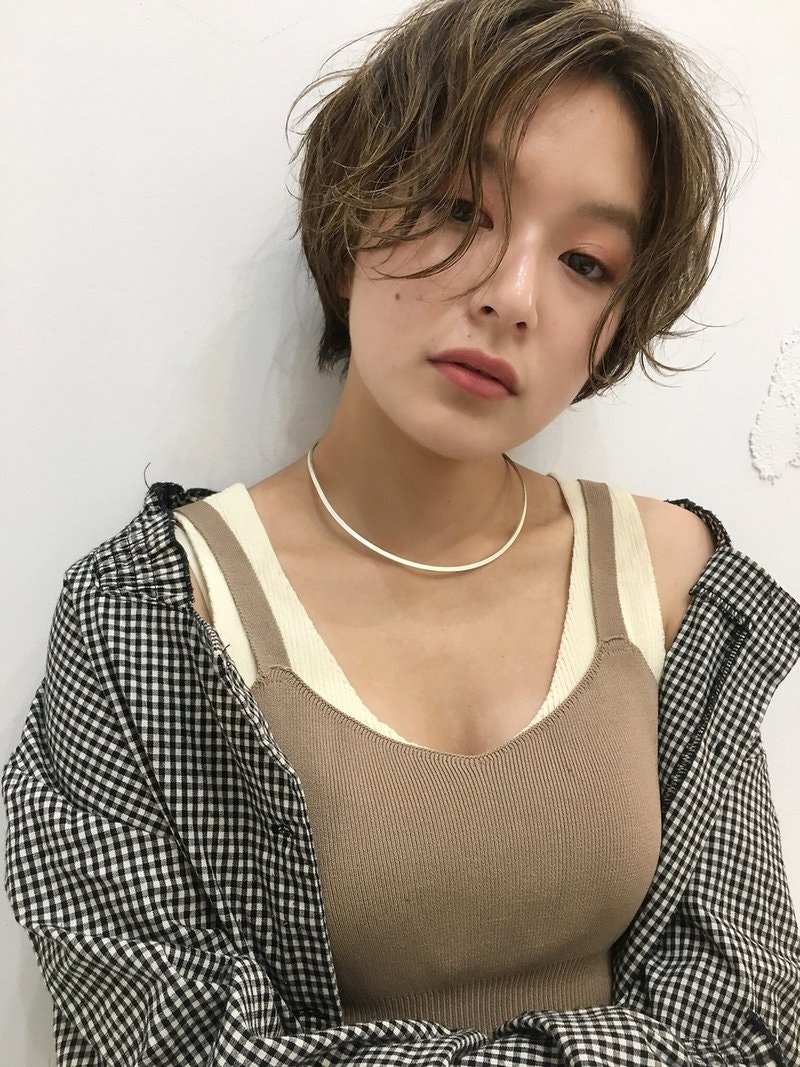 【ショートパーマのスタイル特集】トレンド・長さ別・年代別・なりたいイメージ別など徹底紹介!のサムネイル画像