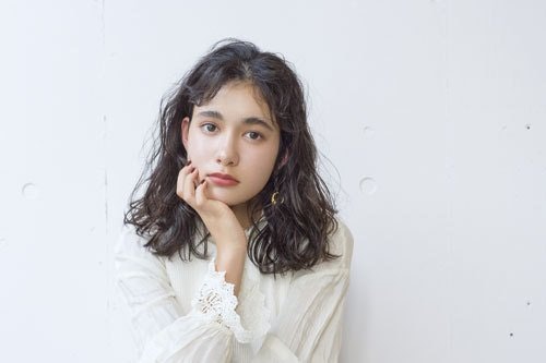 パーマで失敗したことある人必見！知っておきたいパーマの種類・ケア方法etc...のサムネイル画像