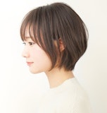 丸顔を大人っぽくスマートに見せる前髪って？似合わせのコツをこっそりレクチャーします♡