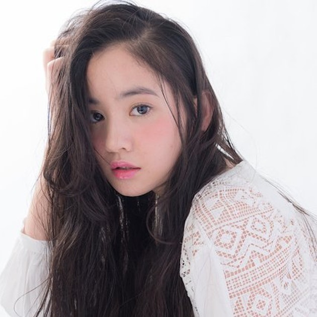 ぺたんこ髪 どうやって解決 シャンプーの選び方からおすすめの髪型 ヘアアレンジまでご紹介 ホットペッパービューティーマガジン