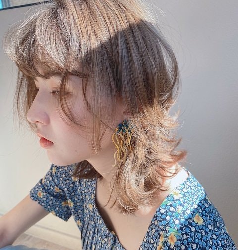 ウルフカットが今っぽヘアに あなたにも似合う新生ウルフで旬顔に ホットペッパービューティーマガジン