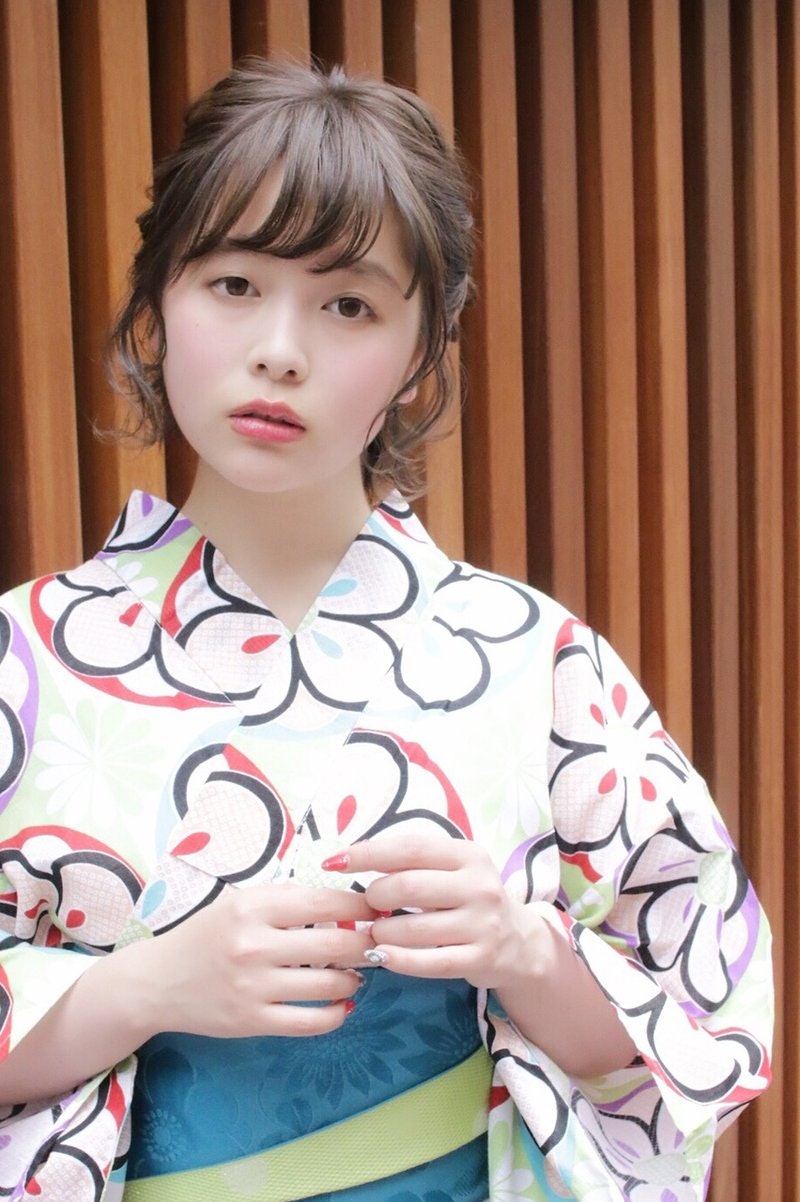 浴衣に似合うかわいいお祭りヘア特集 花火大会にもおすすめな髪型ぜんぶ見せます ホットペッパービューティーマガジン 浴衣に似合うかわいいお祭りヘア特集 花火大会にもおすすめな髪型ぜんぶ見せます ホットペッパービューティーマガジン