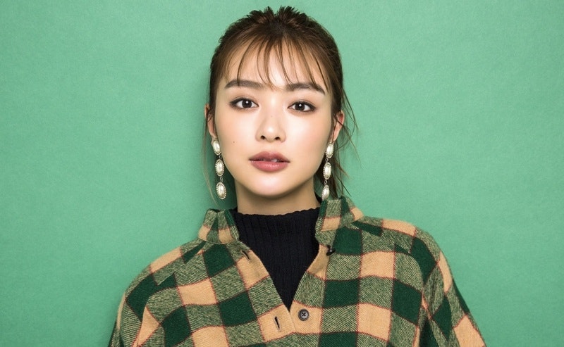 内田理央インタビュー ネットの評判は あんまり気にしない 自分がいいなと思ったらokです ホットペッパービューティーマガジン