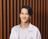俳優・葉山奨之インタビュー「役作りはヘアスタイルを変えることから入るほど、こだわりが強いです」