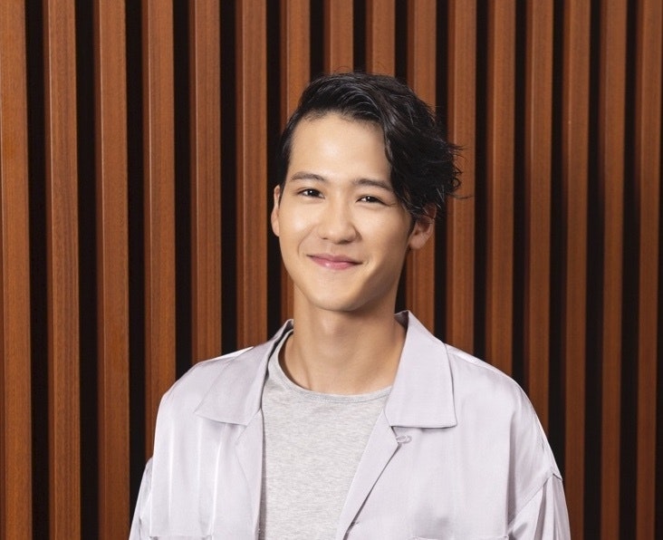 俳優 葉山奨之インタビュー 役作りはヘアスタイルを変えることから入るほど こだわりが強いです ホットペッパービューティーマガジン 俳優 葉山奨之インタビュー 役作りはヘアスタイルを変えることから入るほど こだわりが強いです ホットペッパービューティーマガジン